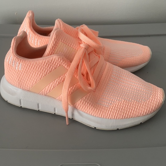 Adidas coral sneakers - Picture 3 of 4
